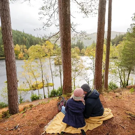 Riverbeds - Luxury Wee Lodges With Hot Tubs-2